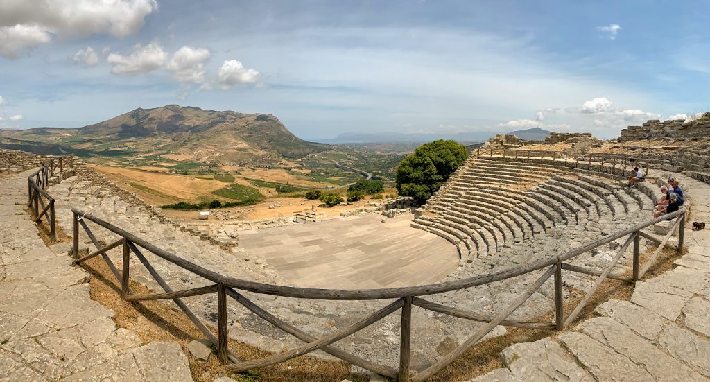 Segesta-anfiteatro